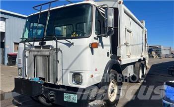 Autocar WX64 Сміттєвози