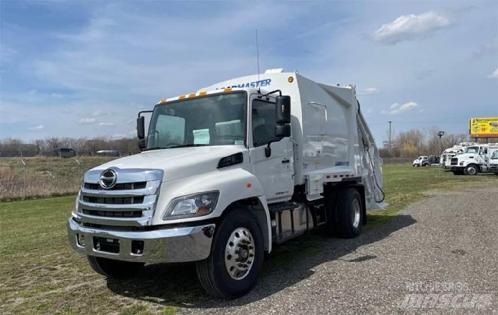 Hino L7 Сміттєвози