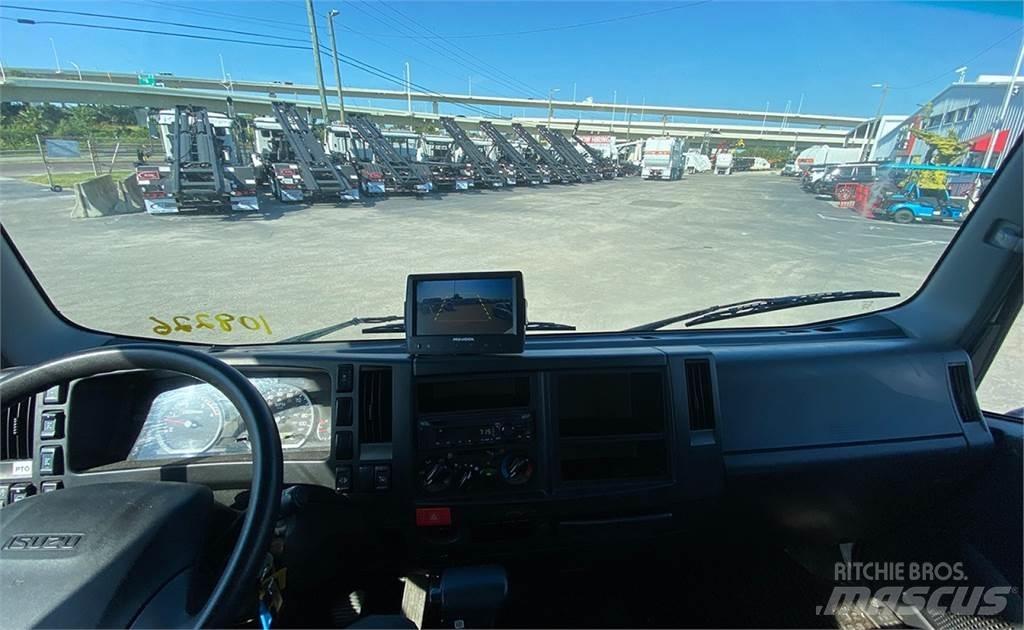 Isuzu NRR Сміттєвози