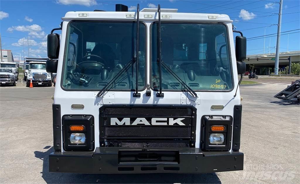 Mack LR613 Сміттєвози