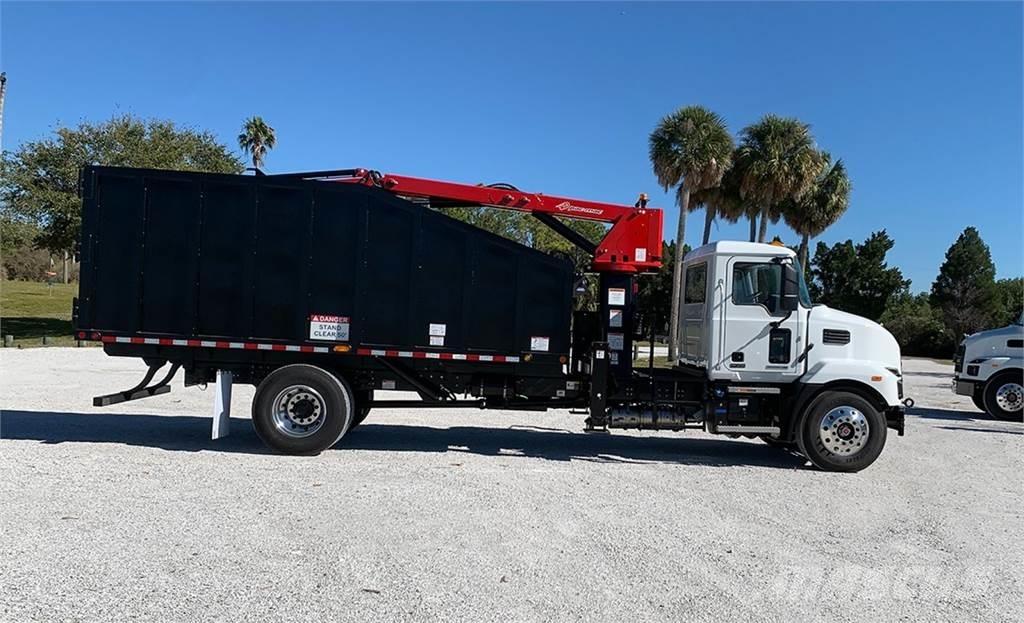 Mack MD6 Грейфери