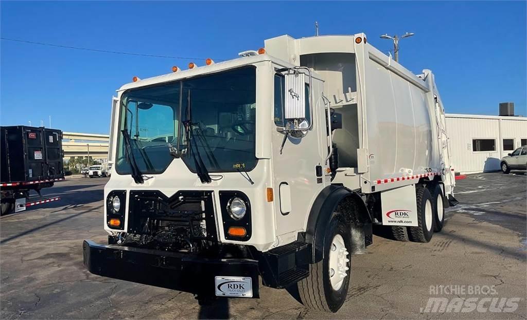 Mack MRU613 Сміттєвози