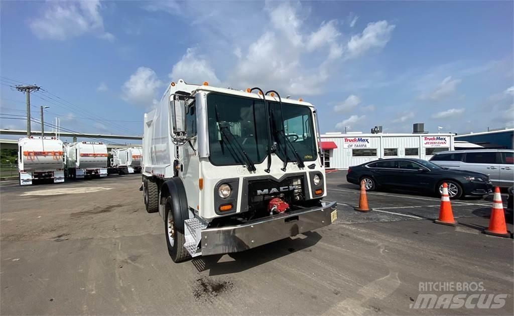 Mack TE64 Сміттєвози