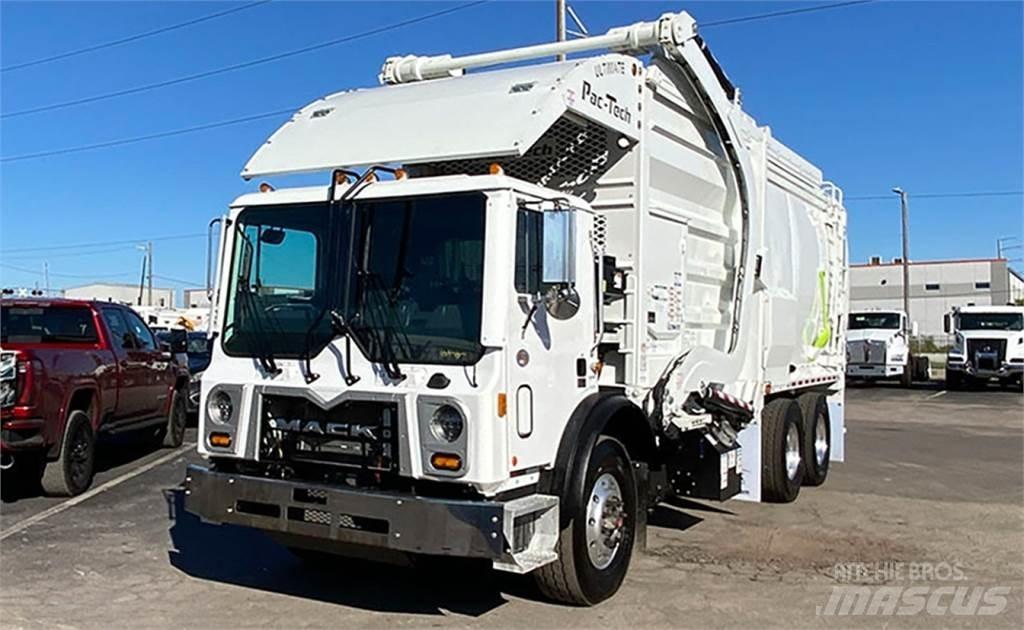 Mack TERRAPRO Сміттєвози
