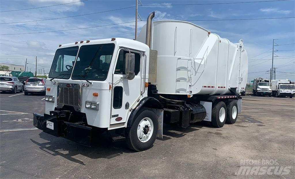 Peterbilt 320 Сміттєвози