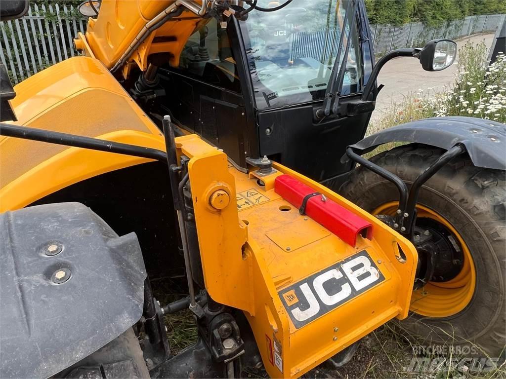 JCB 536-95 Телескопічний навантажувач