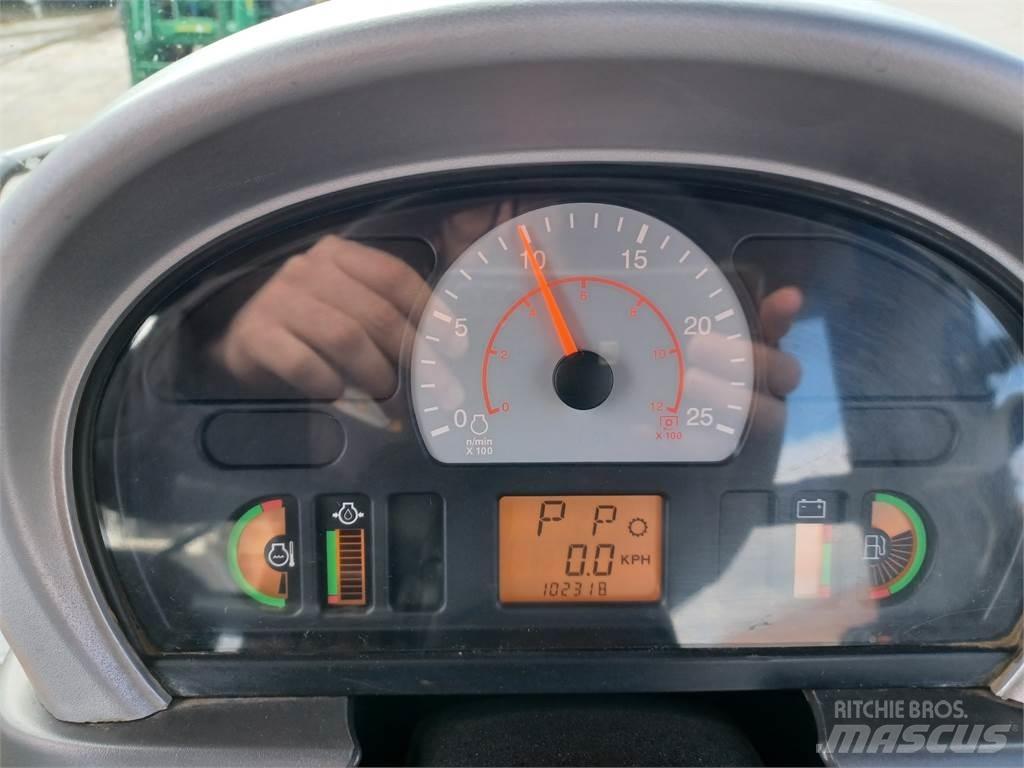 Challenger 765C Трактори