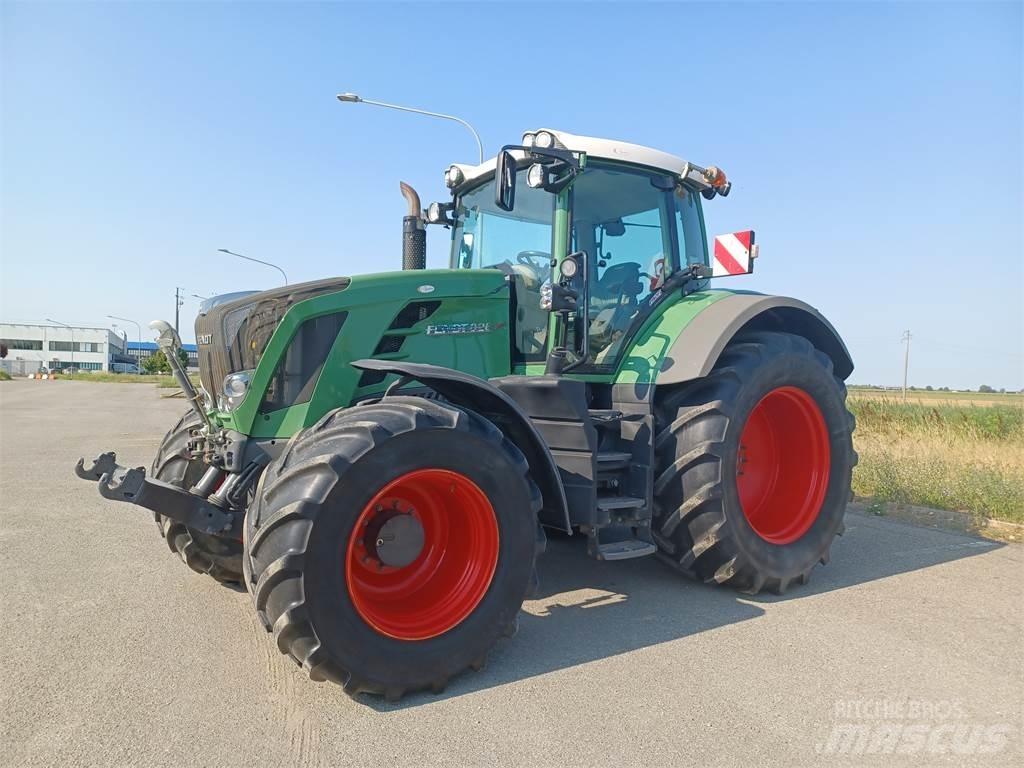 Fendt 828 Трактори