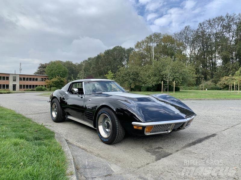 Chevrolet Corvette Автомобілі