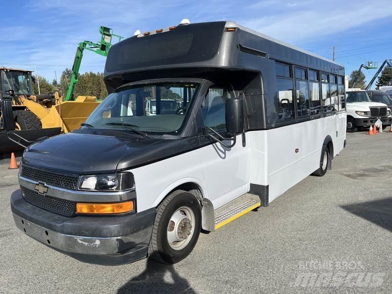 Chevrolet Express Мікроавтобуси