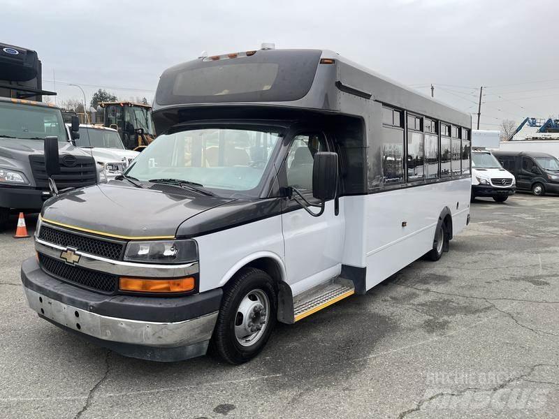 Chevrolet Express Мікроавтобуси