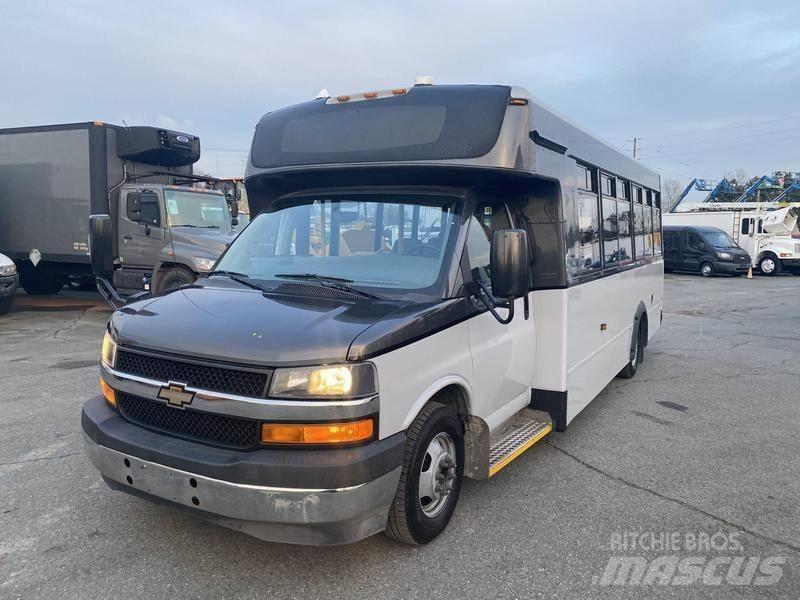 Chevrolet Express Мікроавтобуси