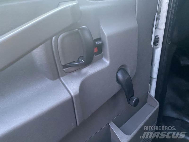 Chevrolet Express Мікроавтобуси