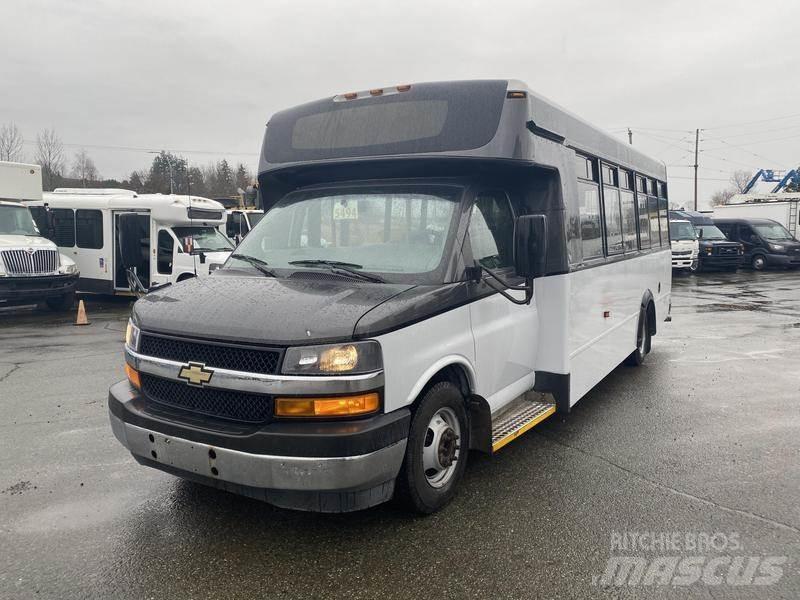 Chevrolet Express Мікроавтобуси