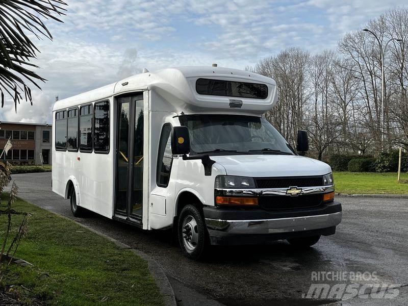 Chevrolet Express Мікроавтобуси