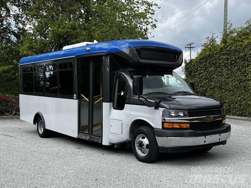 Chevrolet Express Мікроавтобуси