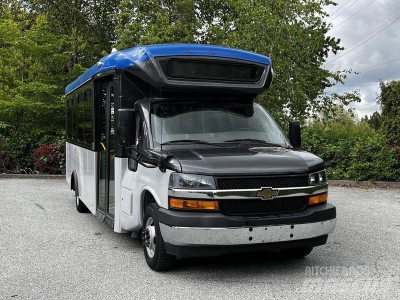 Chevrolet Express Мікроавтобуси
