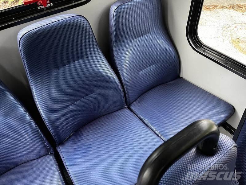 Chevrolet Express Мікроавтобуси