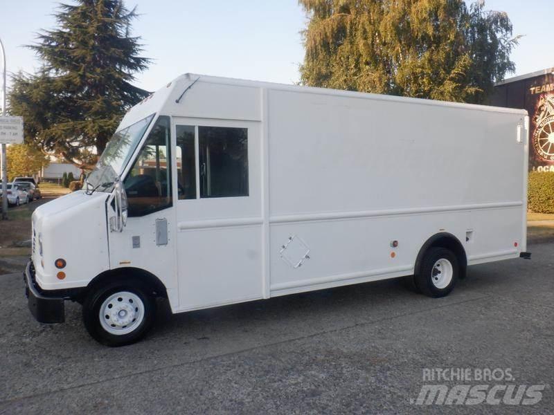 Ford Econoline Панельні фургони