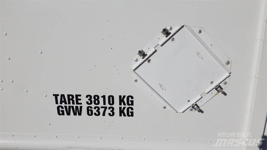 Ford Econoline Панельні фургони