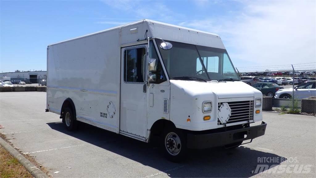 Ford Econoline Панельні фургони