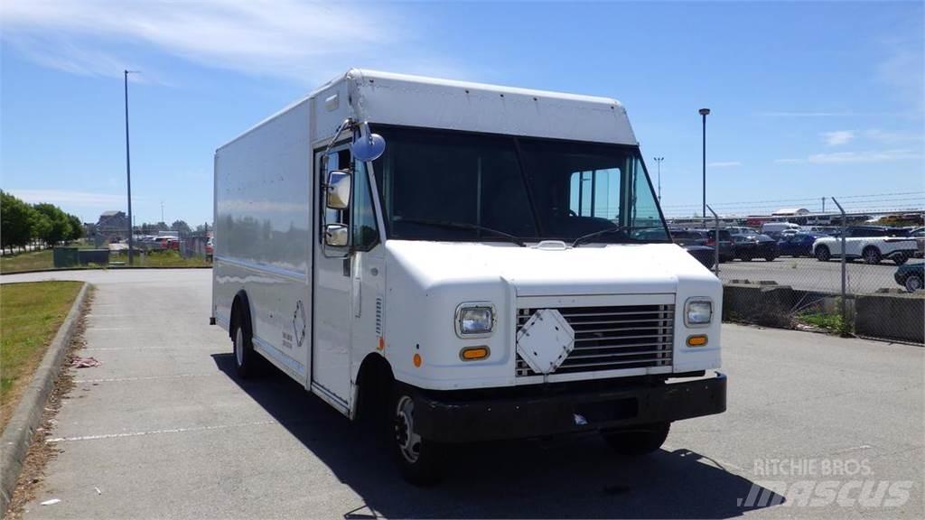 Ford Econoline Панельні фургони