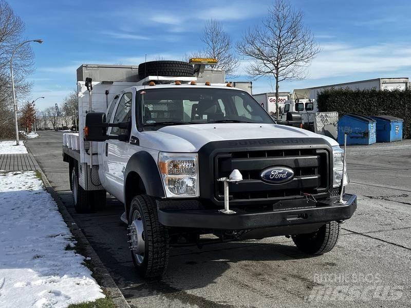 Ford F-450 SD Комунальні автомобілі / автомобілі загального призначення