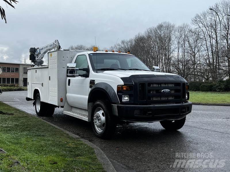Ford F-550 Комунальні автомобілі / автомобілі загального призначення