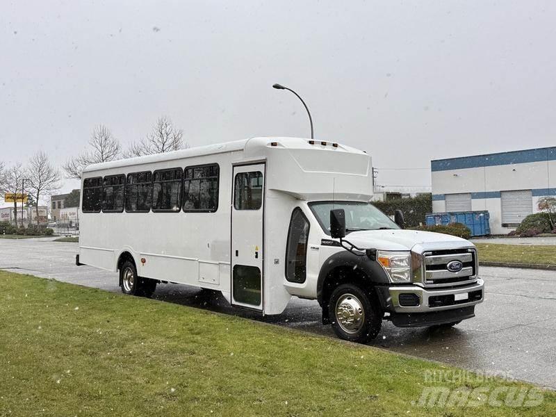 Ford F-550 Мікроавтобуси