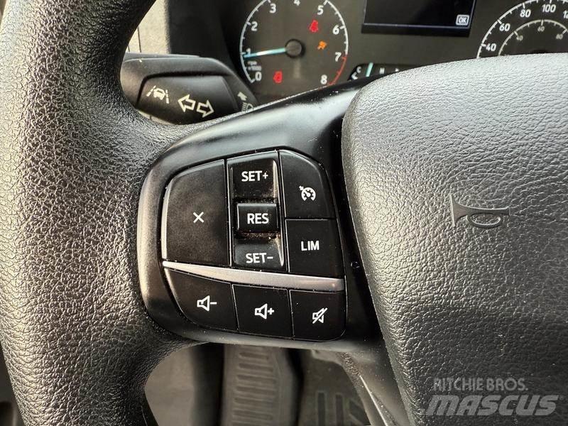 Ford Transit Панельні фургони