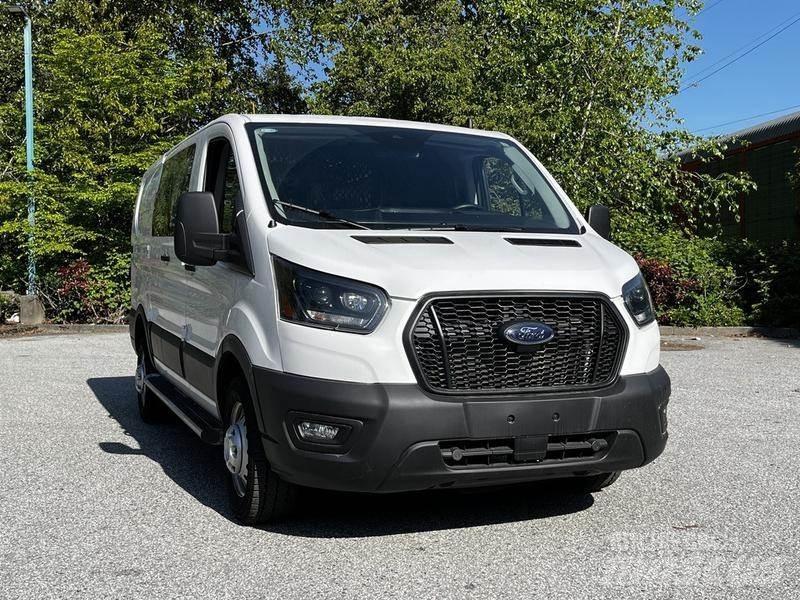 Ford Transit Панельні фургони