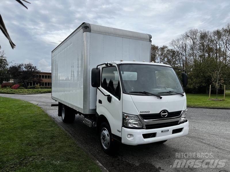 Hino 195 Панельні фургони