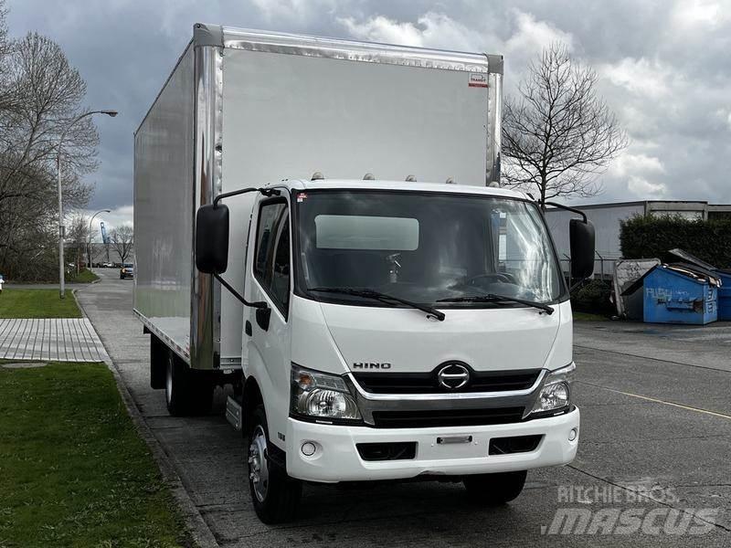 Hino 195 Панельні фургони