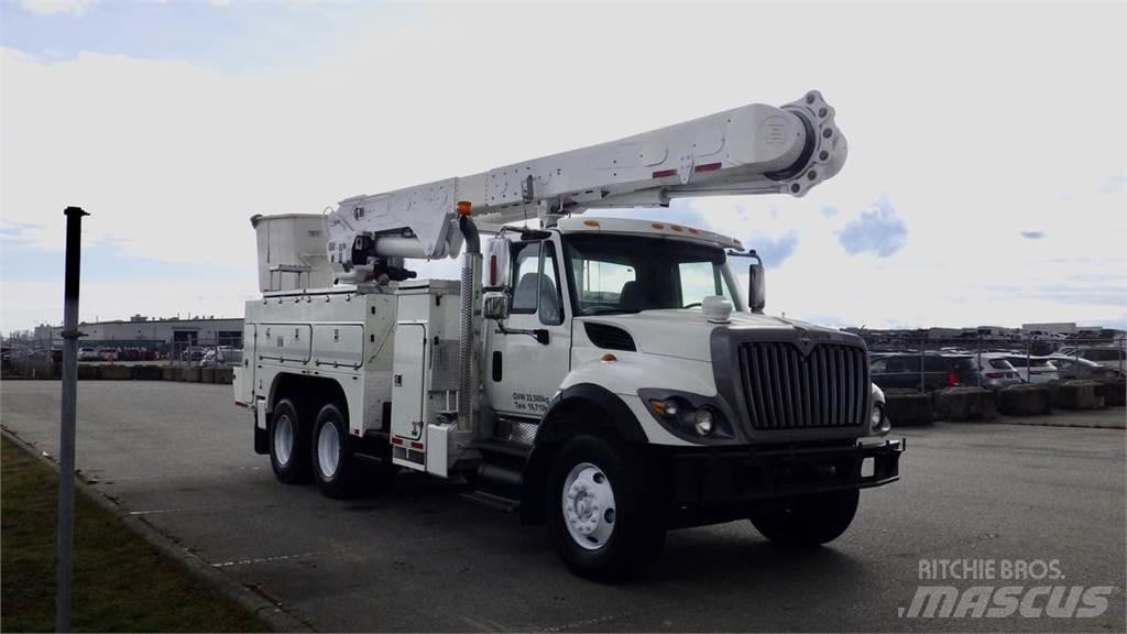 International 7500 Вантажівки / спеціальні