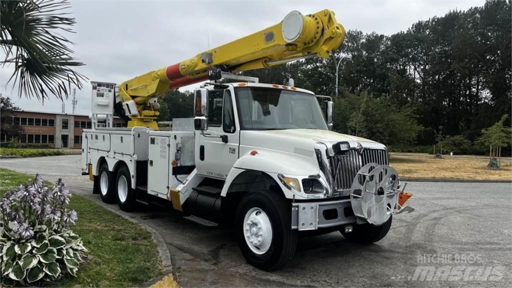 International 7500 Вантажівки / спеціальні