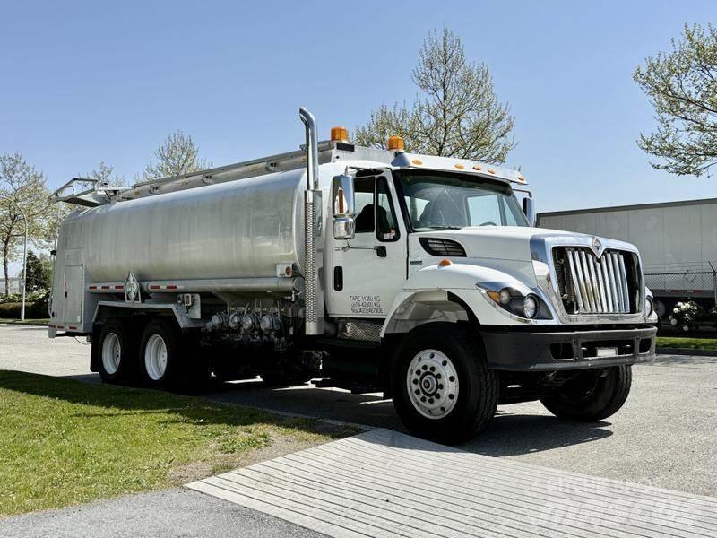 International 7500 Вантажівки-цистерни
