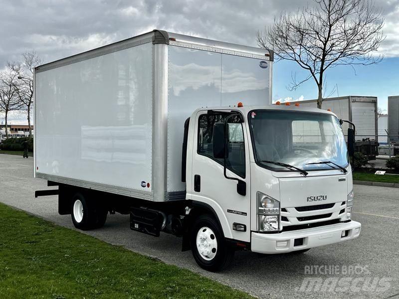 Isuzu NPR Панельні фургони