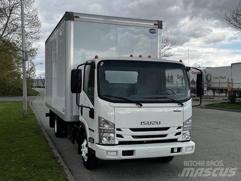 Isuzu NPR Панельні фургони