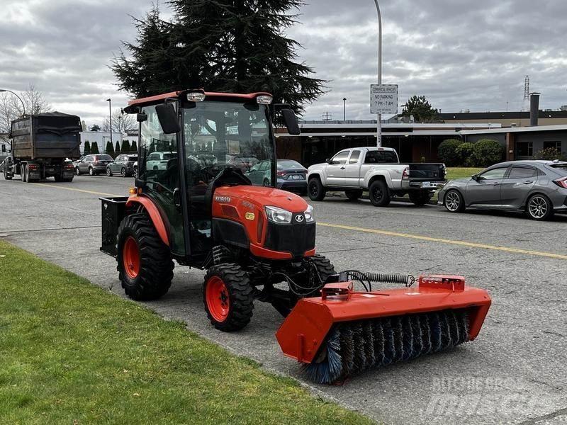 Kubota B2650 Прибиральні машини