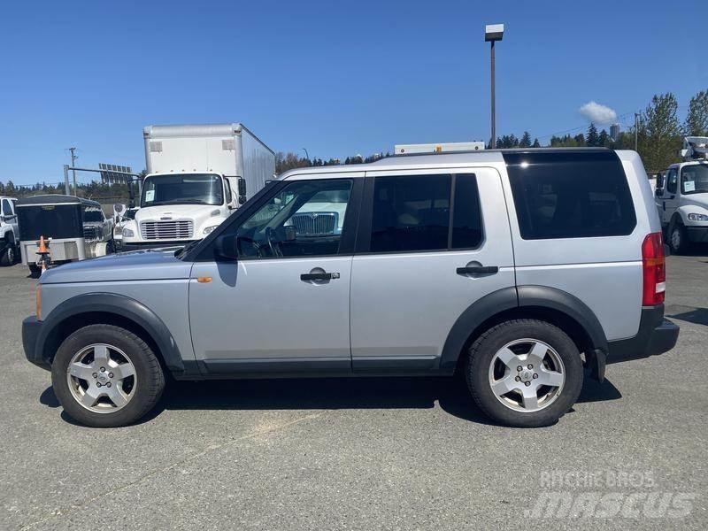 Land Rover LR3 Автомобілі