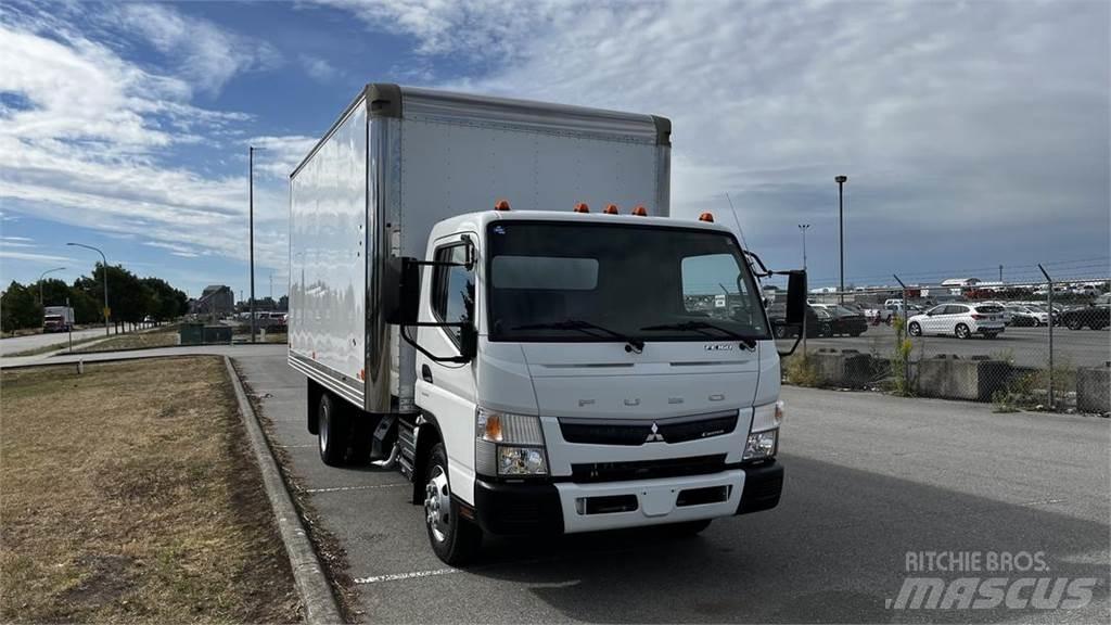 Mitsubishi Fuso FE Панельні фургони
