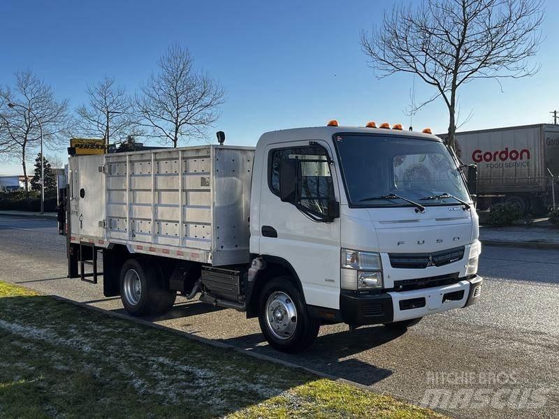 Mitsubishi Fuso FE Вантажівки-платформи/бокове розвантаження