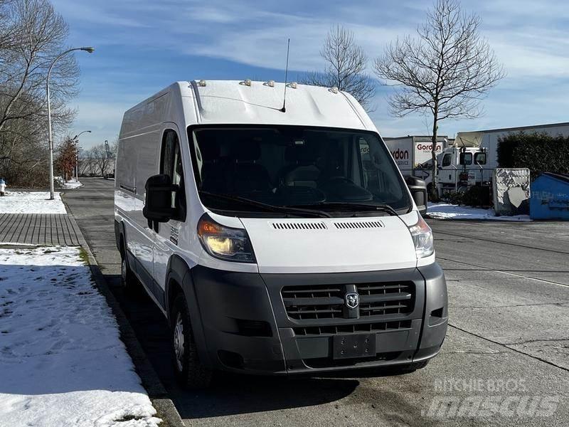 RAM Promaster Панельні фургони