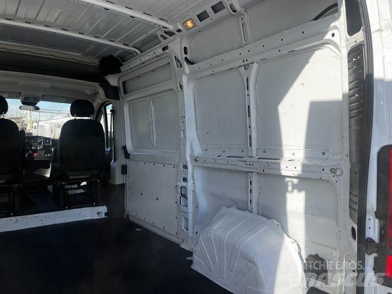 RAM Promaster Панельні фургони