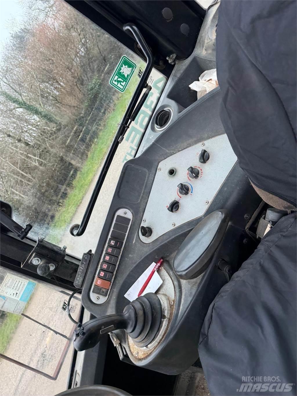 JCB 436HT Фронтальні навантажувачі
