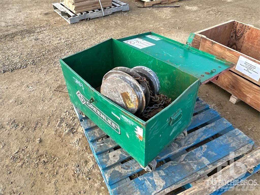  10 ton Підйомно-транспортне обладнання і вантажні ліфти