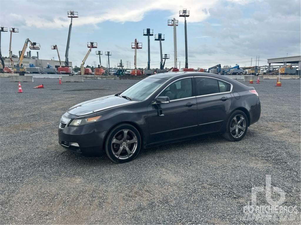 Acura TL Автомобілі