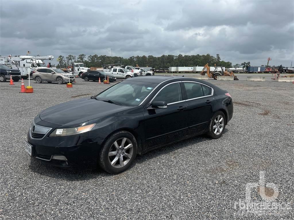 Acura TL Автомобілі