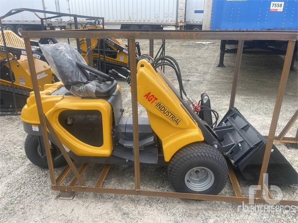AGT HR230 Фронтальні навантажувачі