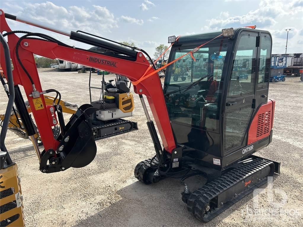 AGT QNT50R Міні-екскаватори < 7т